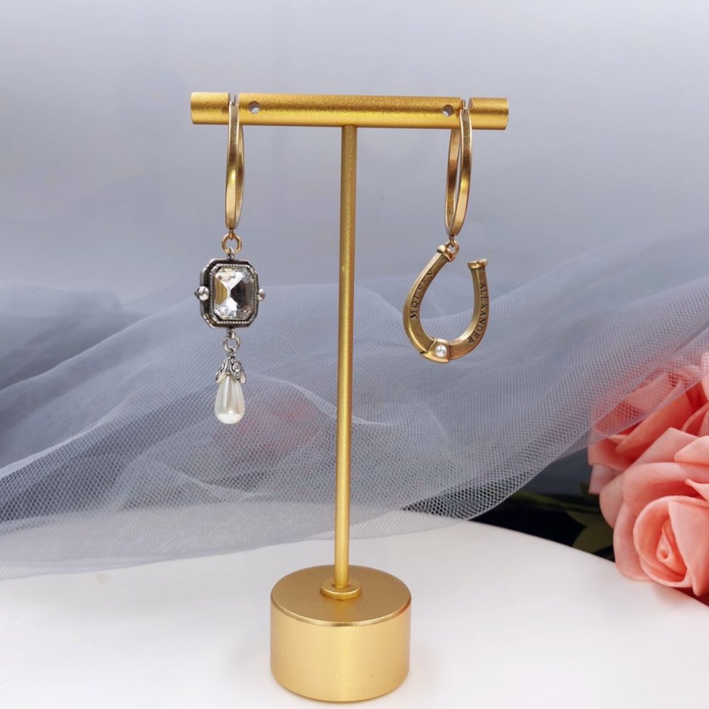 Skull Horseshoe earrings